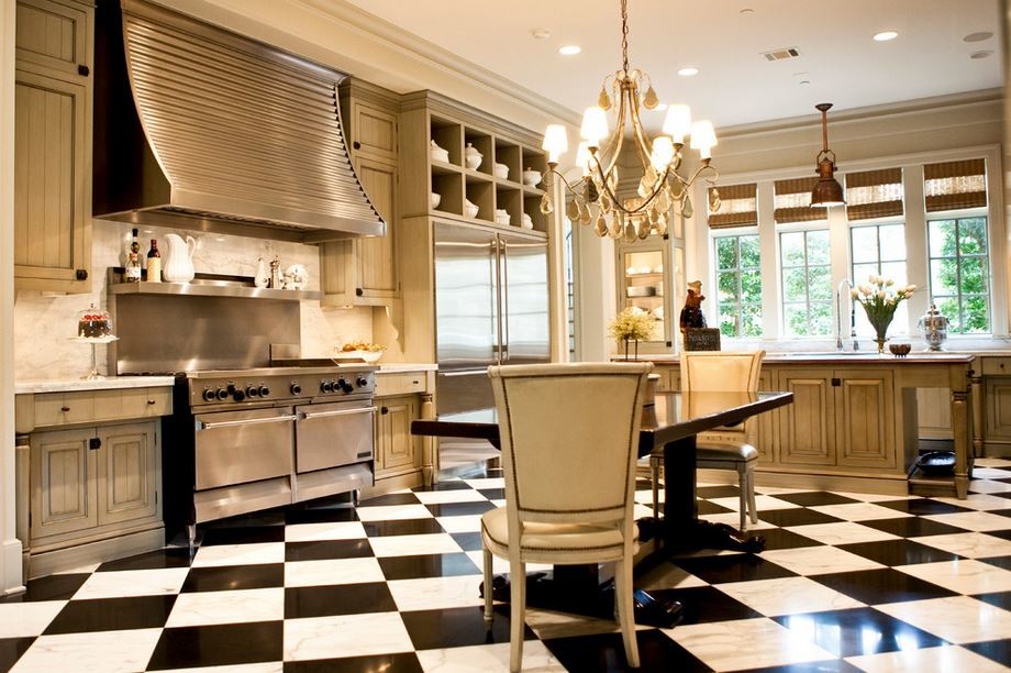 HDC | Osborne Cabinets and Millwork - Kitchen - Houston - by The Houston Design Center