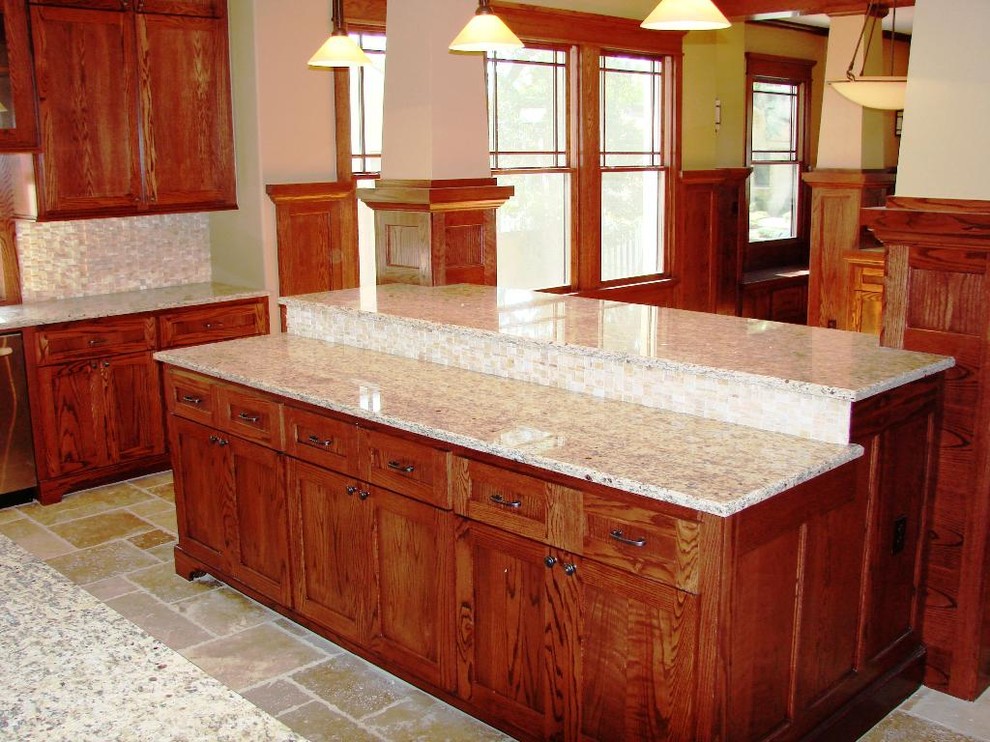 Inspiration for a craftsman kitchen remodel in Houston