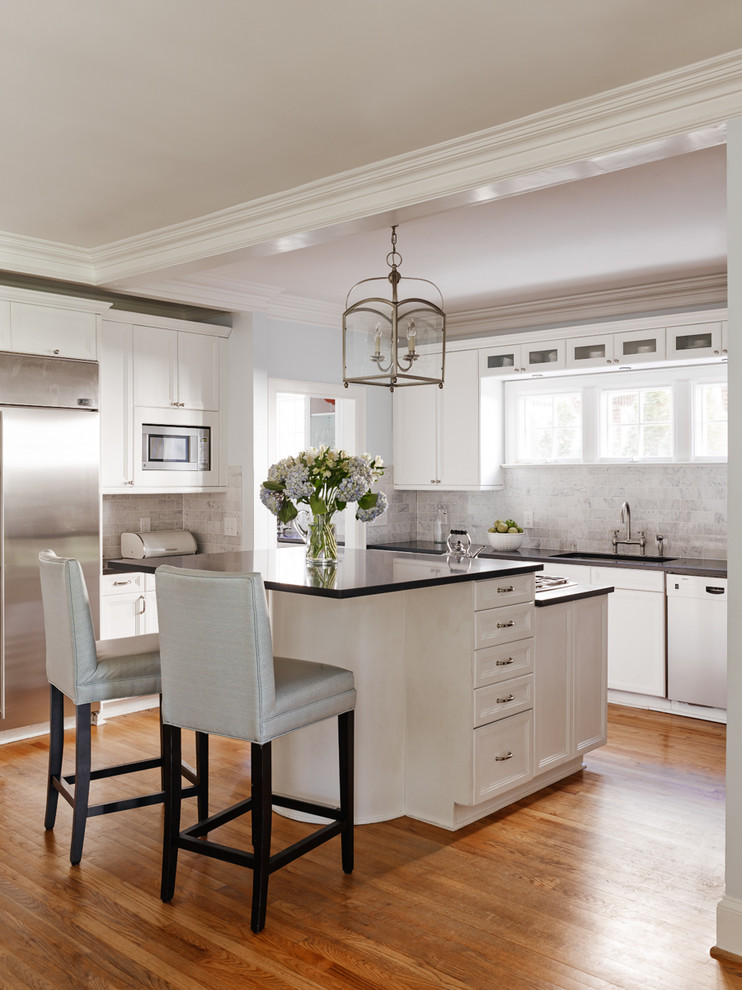 Hempstead Traditional Kitchen Charlotte by Laura Casey