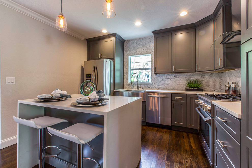 Hempstead Modern Kitchen Tampa by South Meadow Productions Houzz