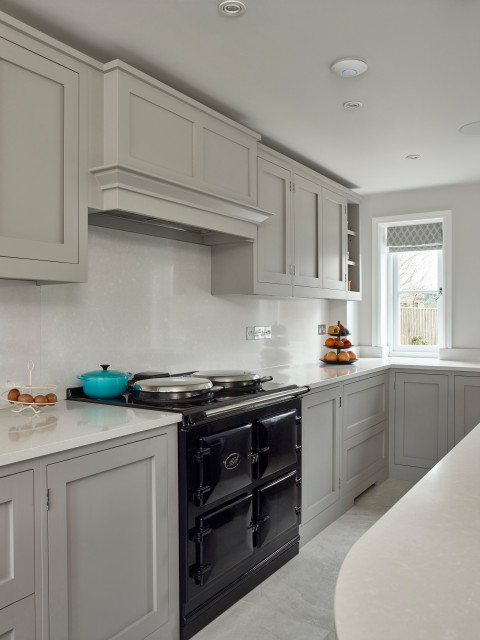 Henley Handleless Shaker Kitchen - Contemporary - Kitchen - Oxfordshire ...