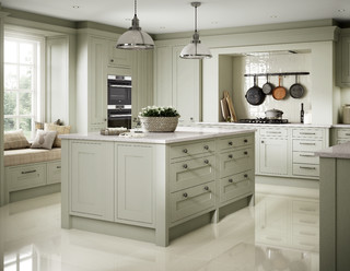 75 Kitchen with Green Cabinets and White Appliances Ideas You'll Love -  January, 2024