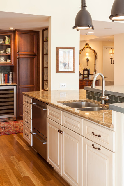 Beautiful view of High Rise Living