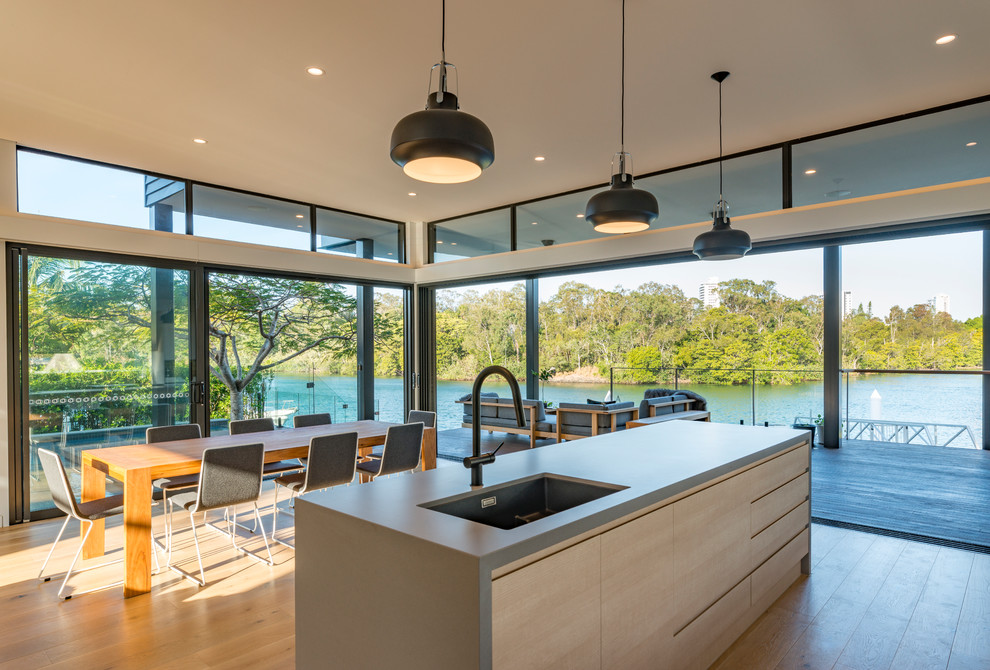 Moderne Küche in Gold Coast - Tweed