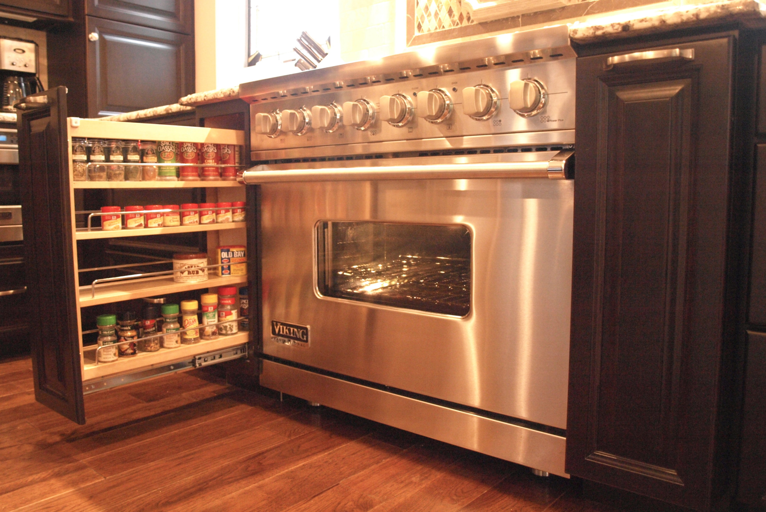 Viking Stove and Hood with Stainless Steel Spice Shelf