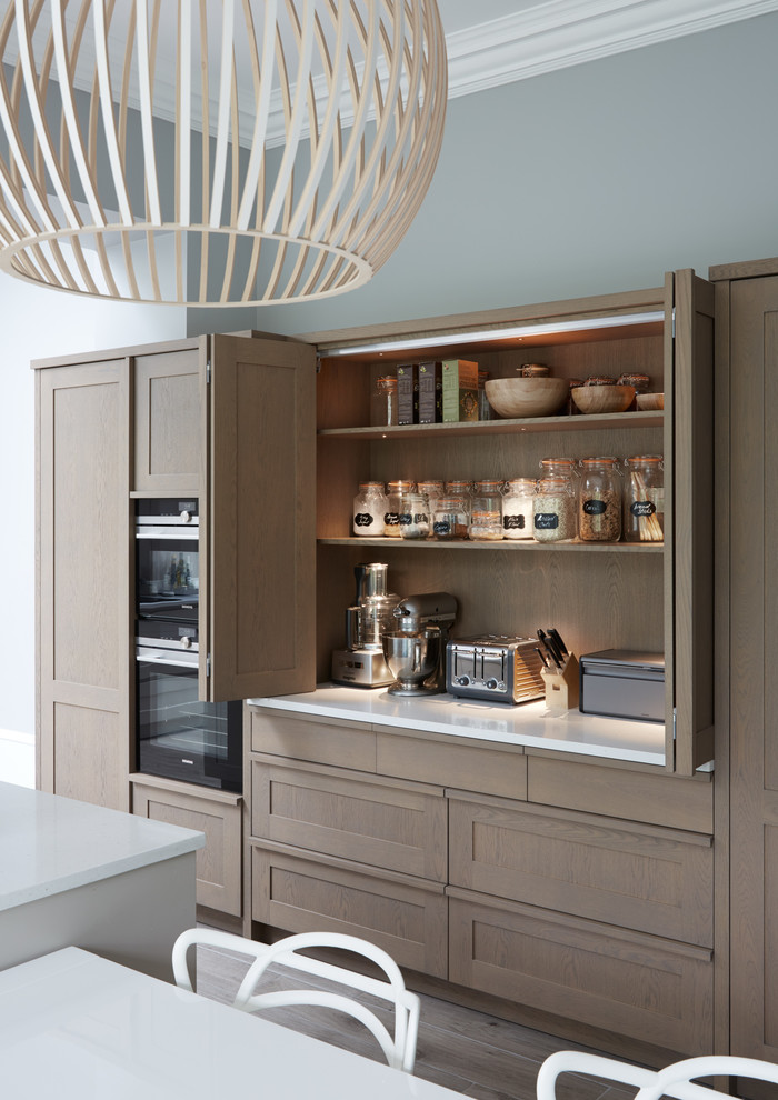 Mid-sized minimalist kitchen photo in London