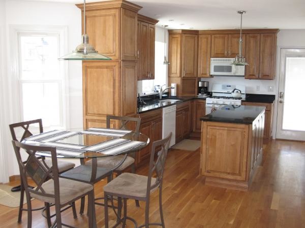 Hidden Valley Court, Bolingbrook IL - Traditional ...