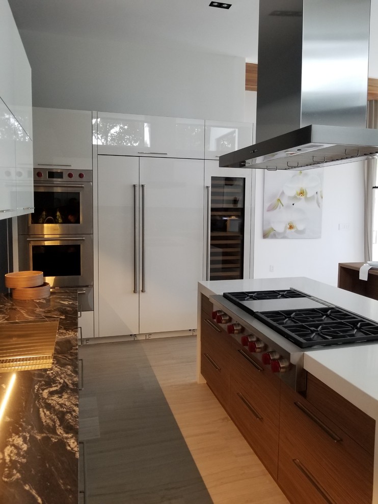 High End Kitchen by VelArt Modern Kitchen Miami by Velart