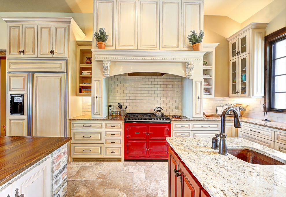 Example of a mountain style kitchen design in Austin