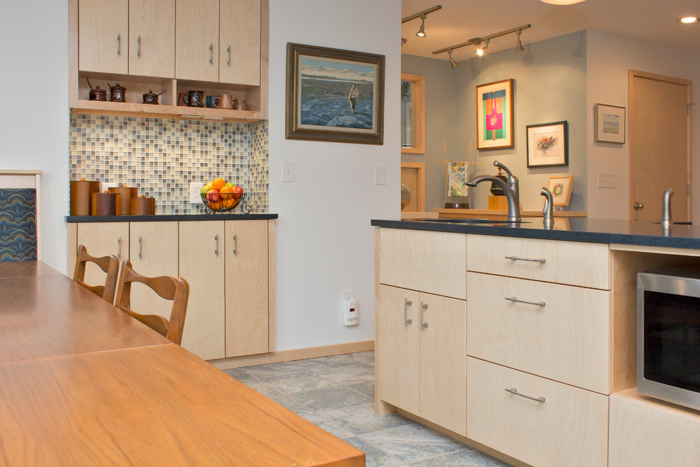 Example of a trendy kitchen design in Raleigh