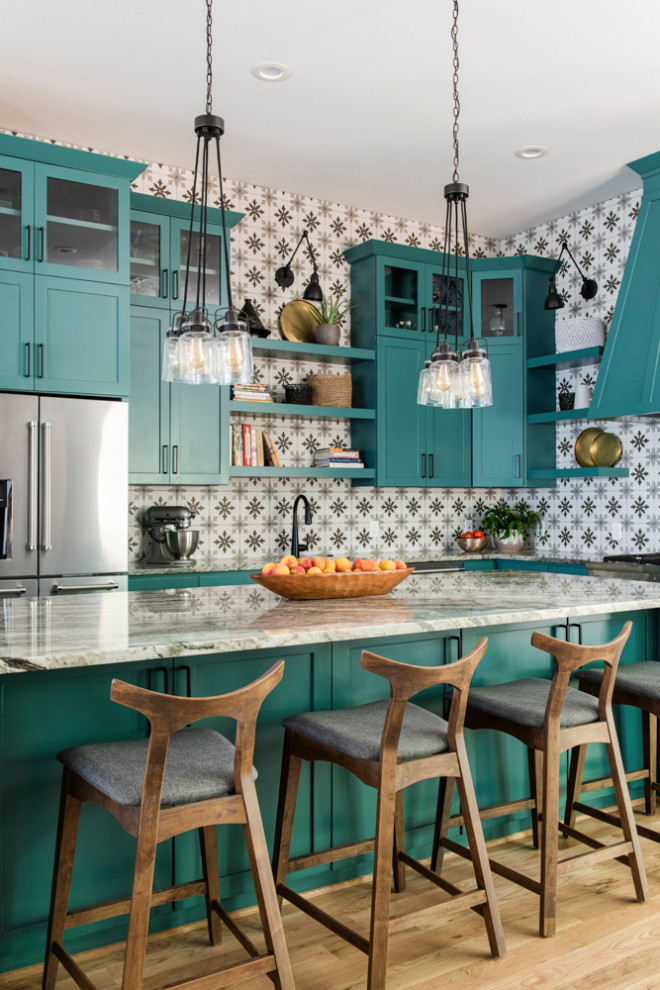 Inspiration for a transitional kitchen remodel in Houston