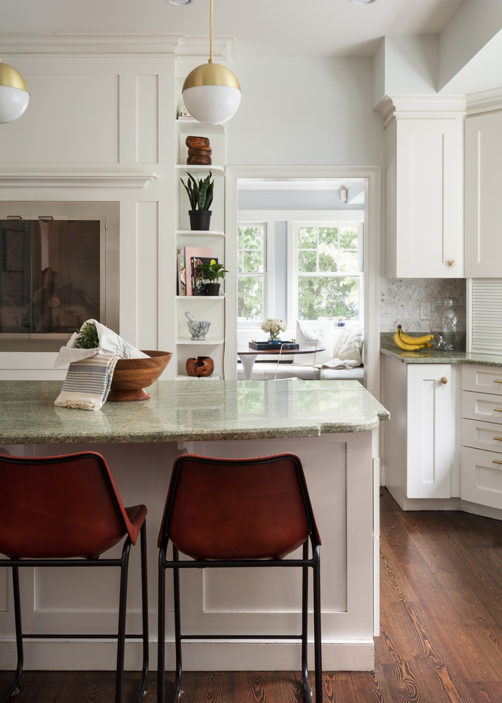Large trendy kitchen photo in New York