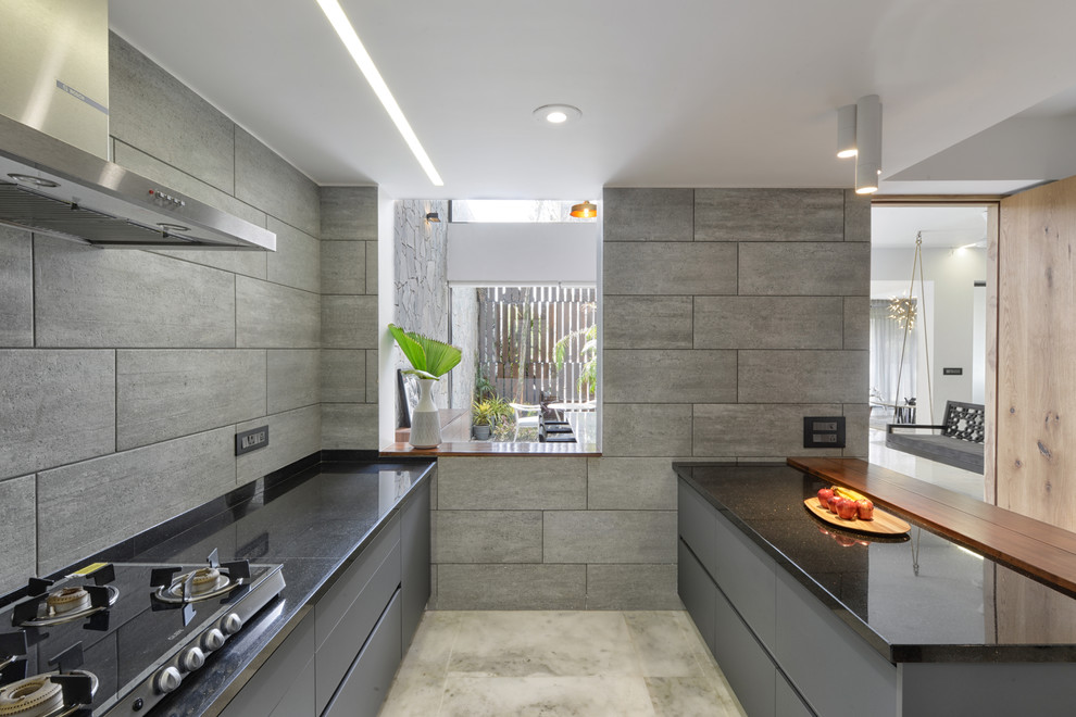 House No. 17 Ahmedabad Modern Kitchen Ahmedabad by S A K