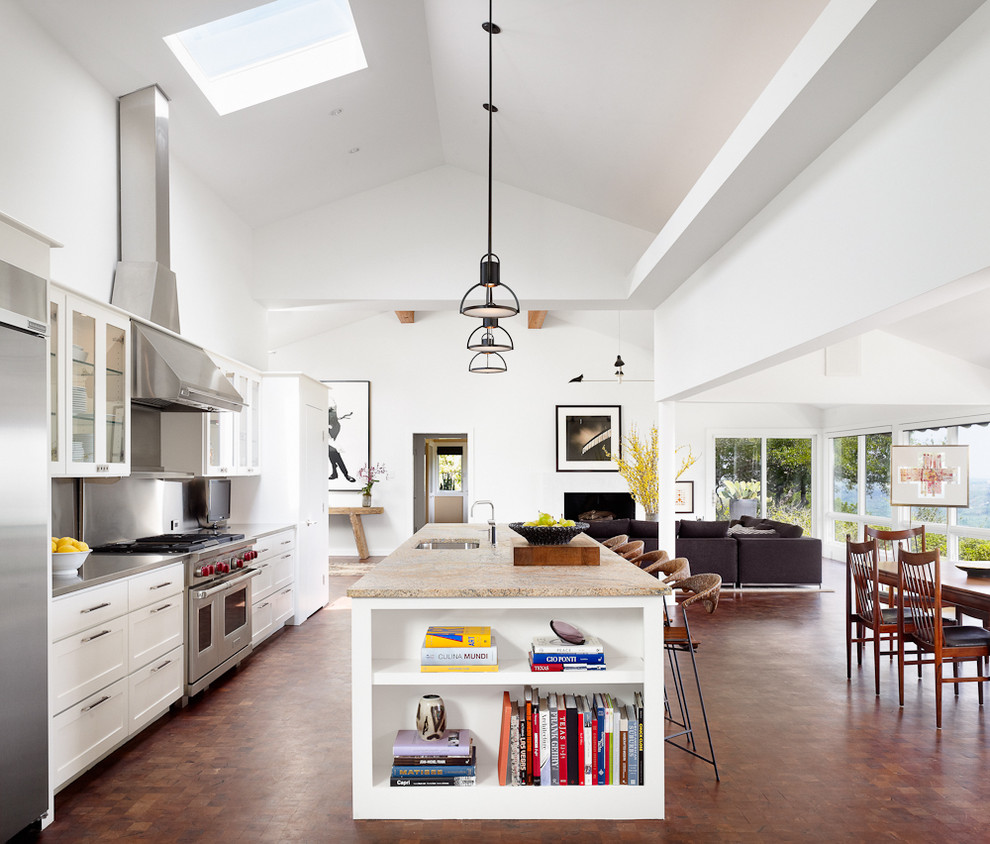 Photo of a contemporary kitchen in Austin with stainless steel appliances.