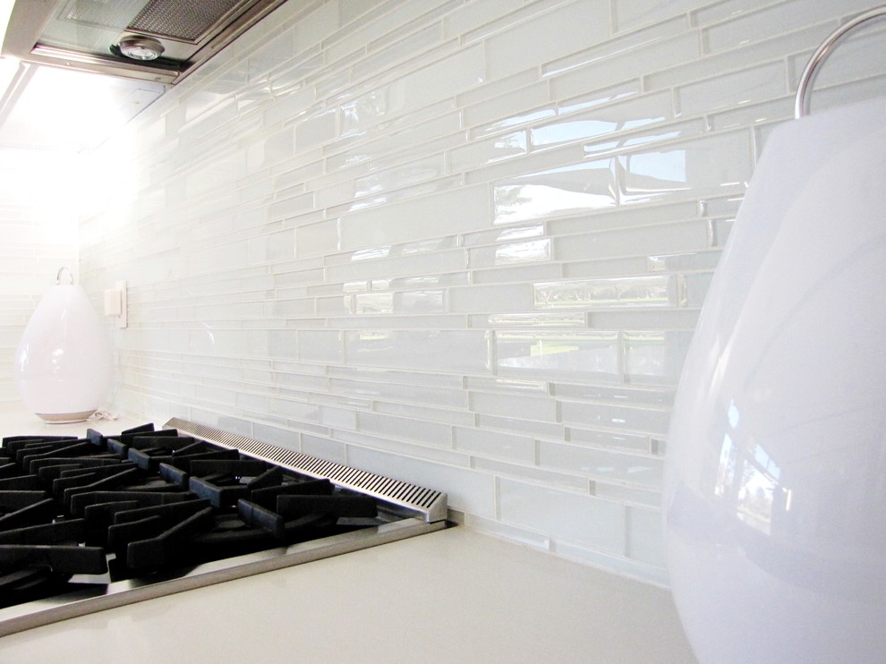 Inspiration for a 1950s kitchen remodel in Orange County