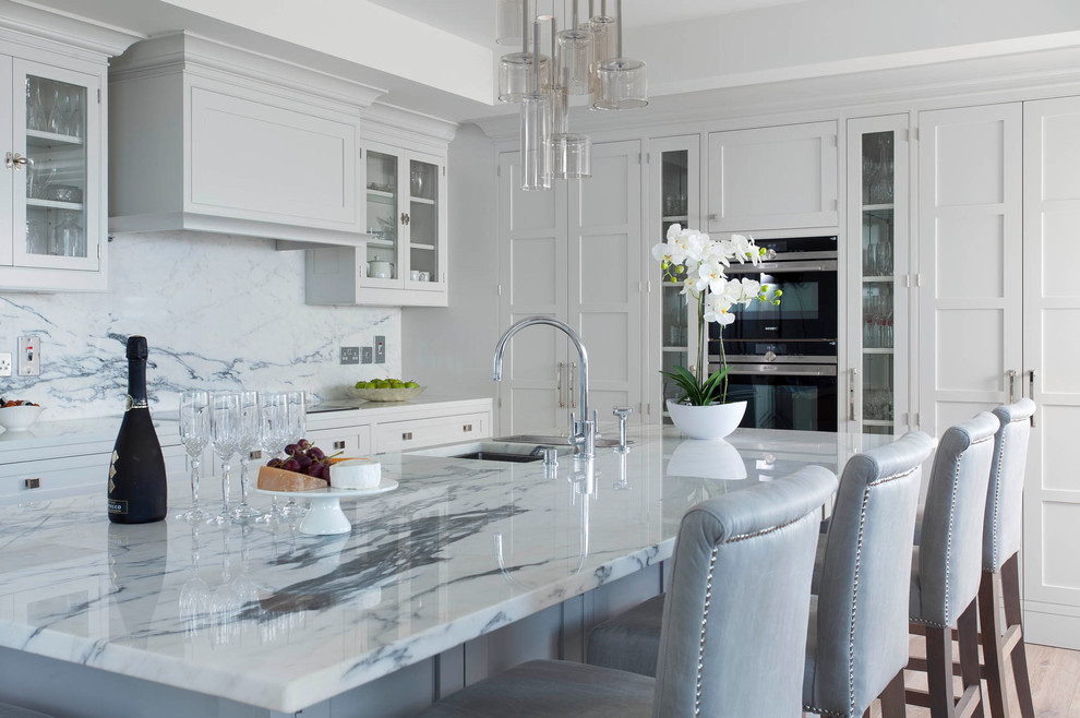 Inspiration for a transitional kitchen remodel in Dublin