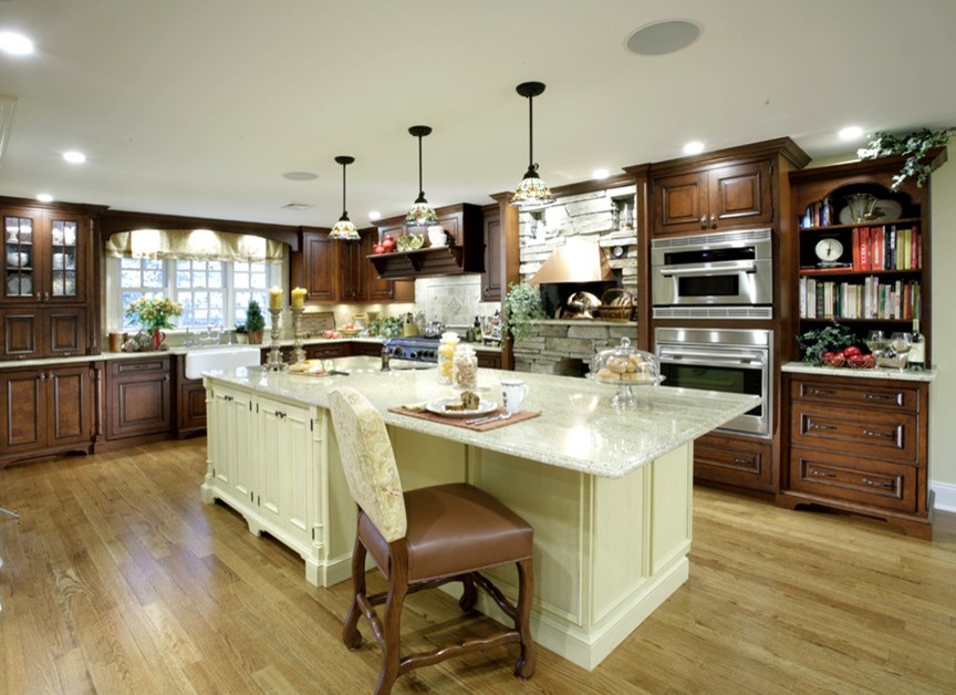 Huntington Remodel Traditional Kitchen New York by Sterling