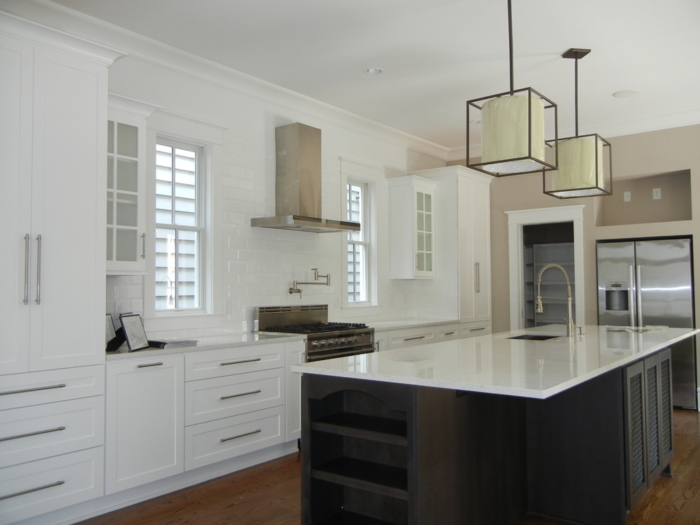 I'on, Mt. Pleasant, SC - Contemporary - Kitchen - Charleston - by Crown