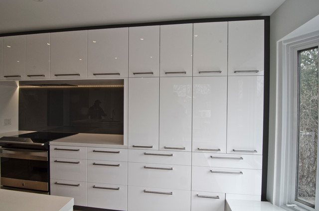 Ikea Abstrakt white custom - Modern - Kitchen - Toronto - by TS KITCHEN  PROJECTS | Houzz