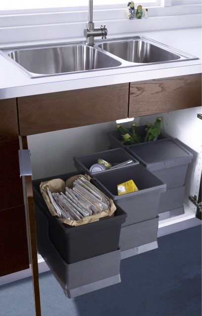 IKEA Garbage Bin Cabinets: Waste-Sorting Kitchen Design Tips