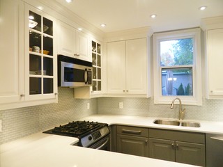 Ikea Kitchens Bodbyn Gray And Bodbyn White Klassisch Kuche Toronto Von Home Reborn Houzz