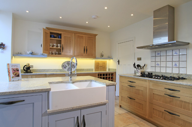 In frame Shaker Cabinetry in a Contemporary kitchen in Birdham