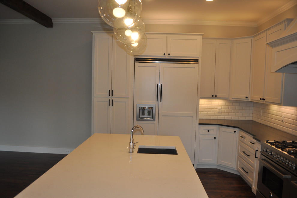 Indian springs new home Modern Kitchen Dallas by 3rd Street