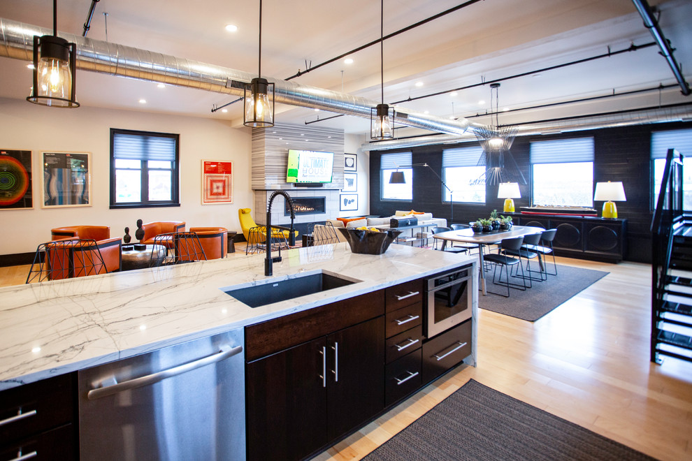 29 Industrial Loft Design Ideas for a Timeless and Chic Interior - Audacityloft Industrial Penthouse View Residence