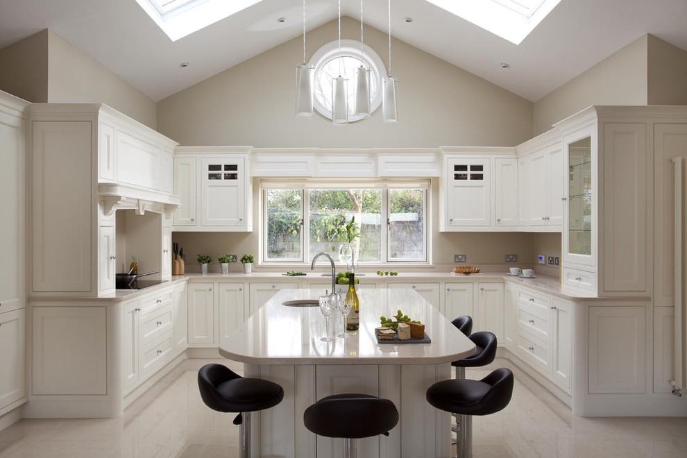 Inspiration for a contemporary kitchen in Dublin.