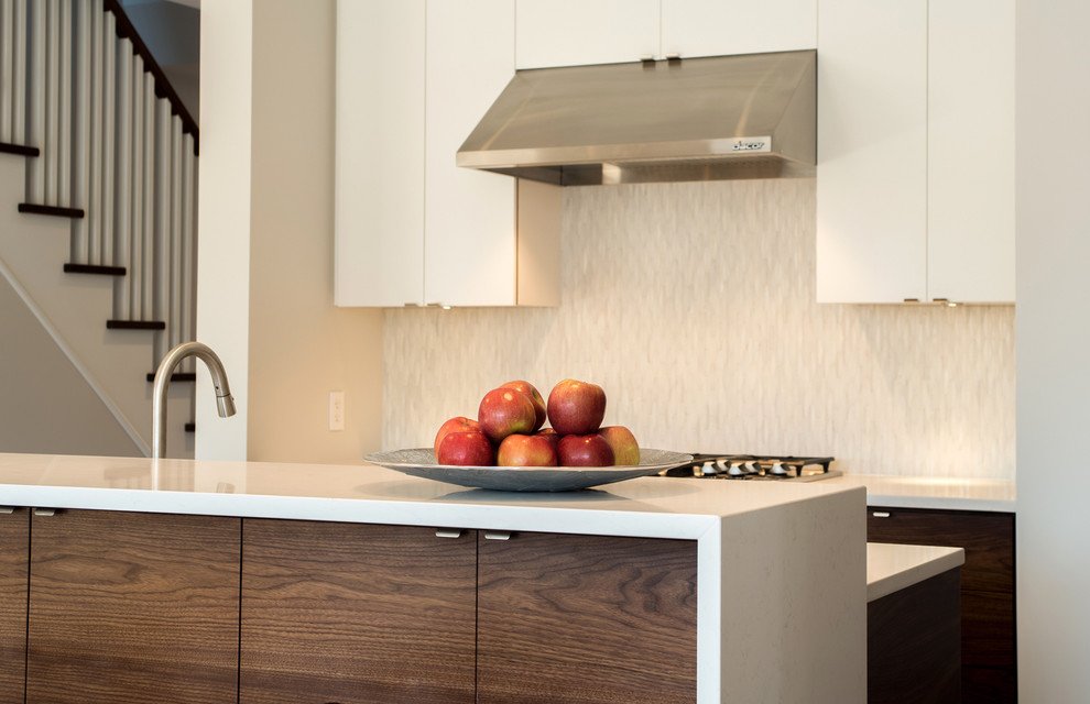 Design ideas for a contemporary kitchen in Toronto with quartz worktops.
