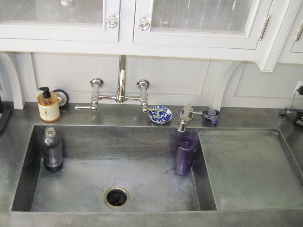 integral zinc sink w/ side drain board Traditional Kitchen