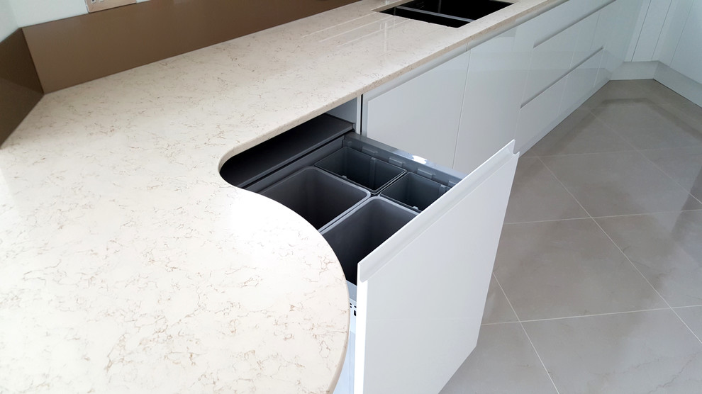 Integrated Bins in Modern White & Dark Elm Kitchen, Silestone Worktops