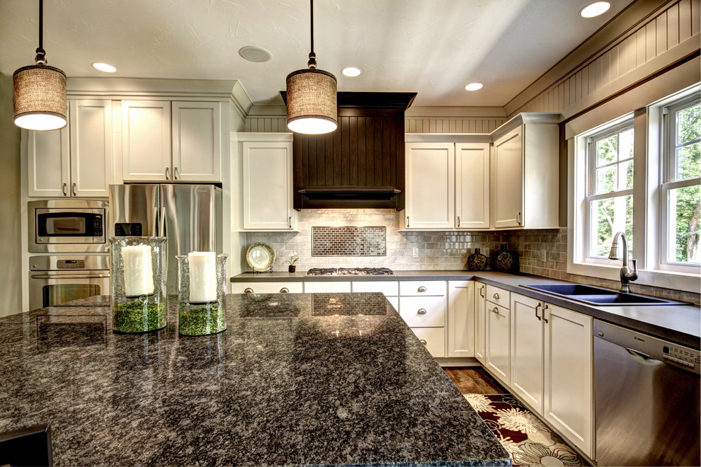 Interior Photos - Kitchen - Grand Rapids - by Photos By Kaity | Houzz