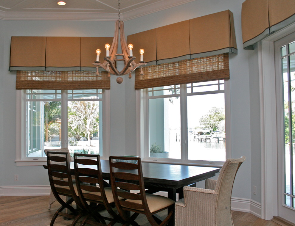 Dining room - coastal dining room idea in Tampa