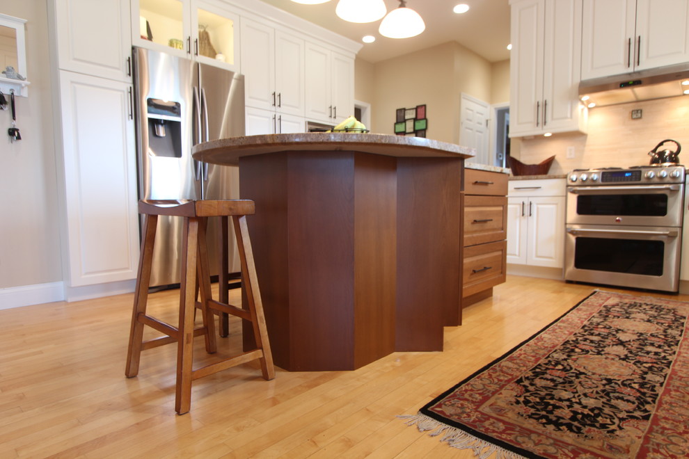 Island Base with Soft Corners in Warm Cherry Stained