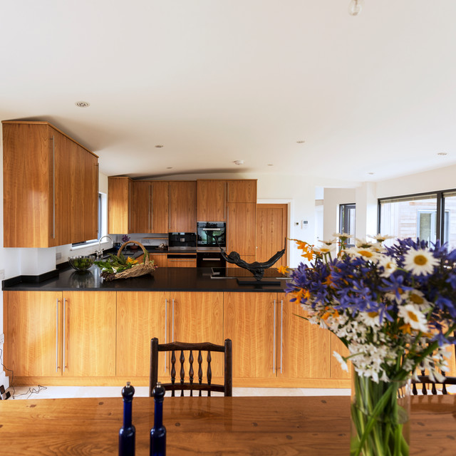 Isle of Wight Golden Oak Kitchen designed and Made by Tim Wood