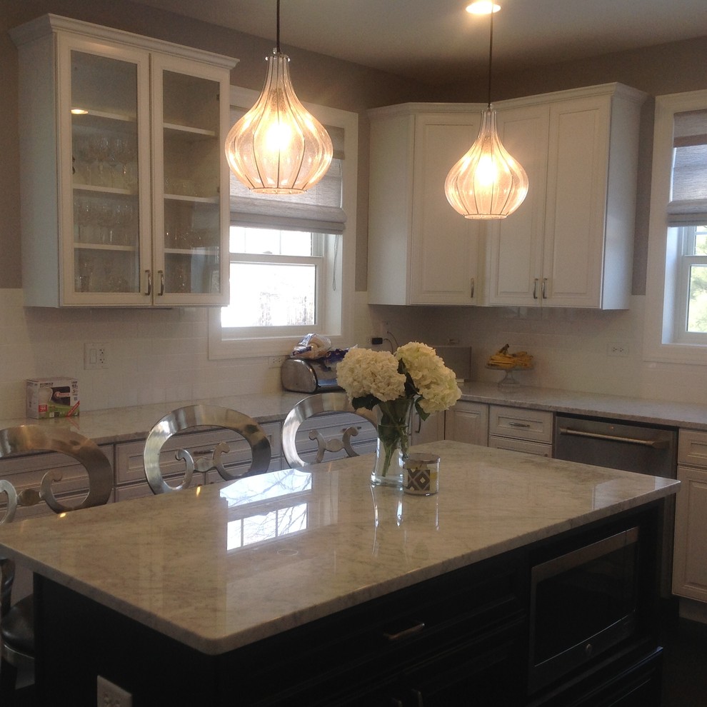 Italian Lighting - Traditional - Kitchen - Chicago - by Tower Lighting