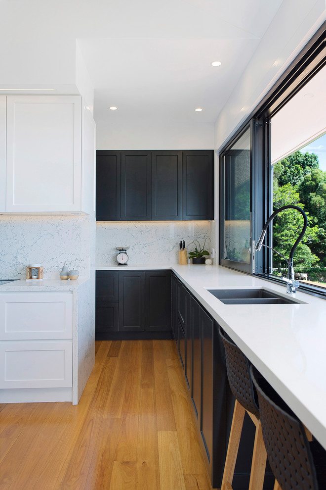 Jamberoo Contemporary Kitchen Wollongong by Unique Building