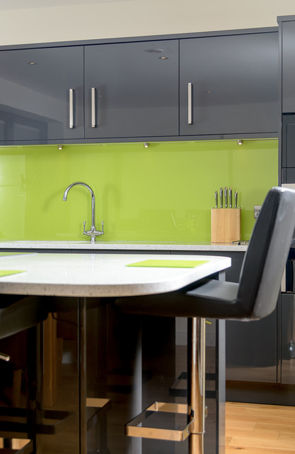 Jazz up your grey gloss kitchen with a zesty twist of lime ...