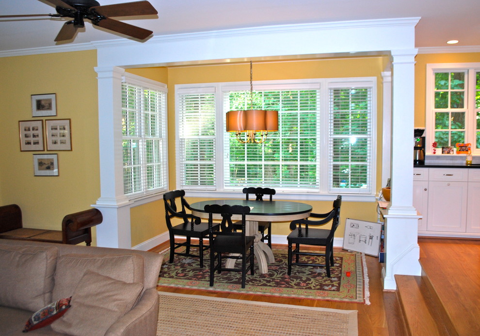 This is an example of a classic dining room in Richmond.