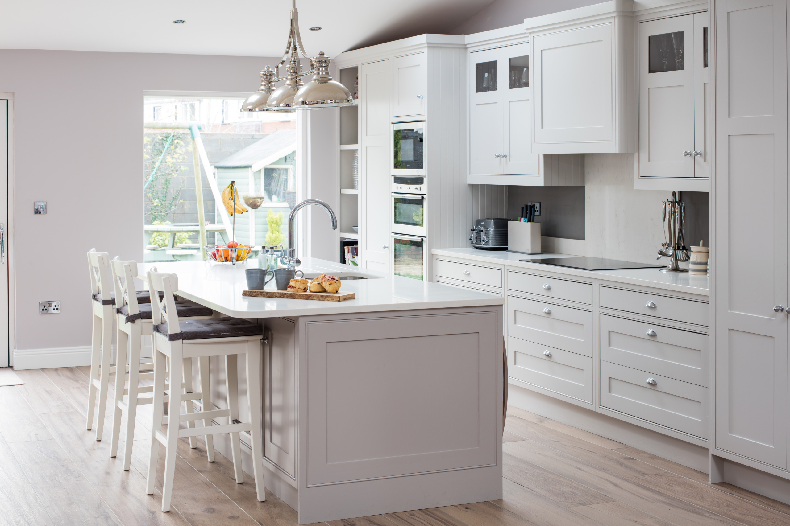 23 Wonderful Wooden Kitchen Cabinets For Home Inspiration Modern Marble Kitchen White Marble Kitchen Kitchen Marble