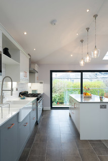 75 Beautiful Grey Kitchen Ideas Designs July 2021 Houzz Uk