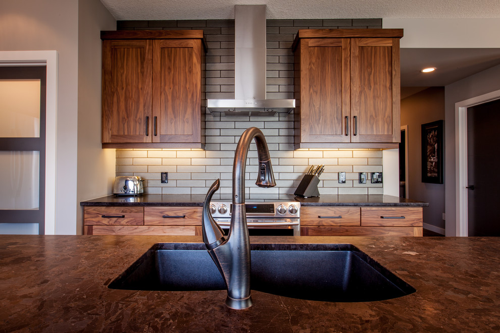 Juglans - Contemporary - Kitchen - Calgary - by Superior Cabinets