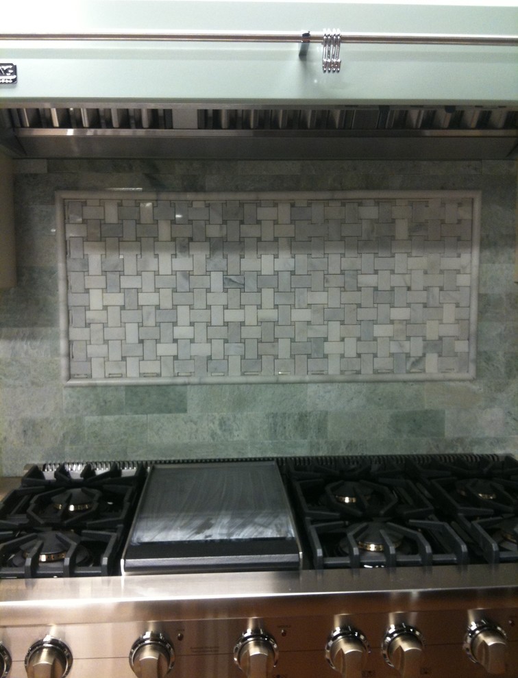 Karls Appliances Traditional Kitchen New York by Smart Tile llc