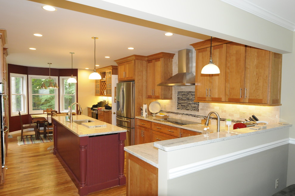 Kate's new kitchen Craftsman Kitchen New York by JOSEPH T