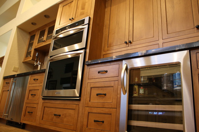 Kegerator Oven Microwave Combo And Beverage Center American Traditional Kitchen Phoenix By Cut Designs - Kitchen Cabinet For Oven Microwave Combo Kegerator Oven Microwave Combo And Beverage Center American Traditional Kitchen Phoenix By Cut Designs - Kitchen Cabinet For Oven Microwave Combo