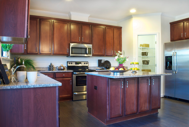 Kensington Forest New Model Home Traditional Kitchen Charlotte By Niblock Homes Houzz Uk