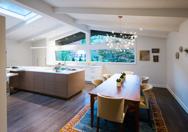 Kenwood Mid Century Modern Style Kitchen Mid Century Kuche Cincinnati Von Bauscher Construction Remodeling Inc Houzz