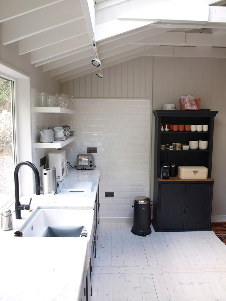 Inspiration for a rural kitchen in London.