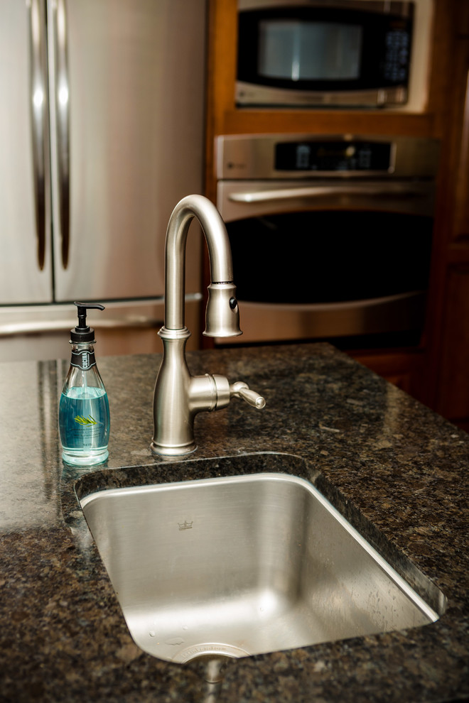 Kindred Bar Sink with Moen Pull Down Spray Faucet Plumbing, Heating